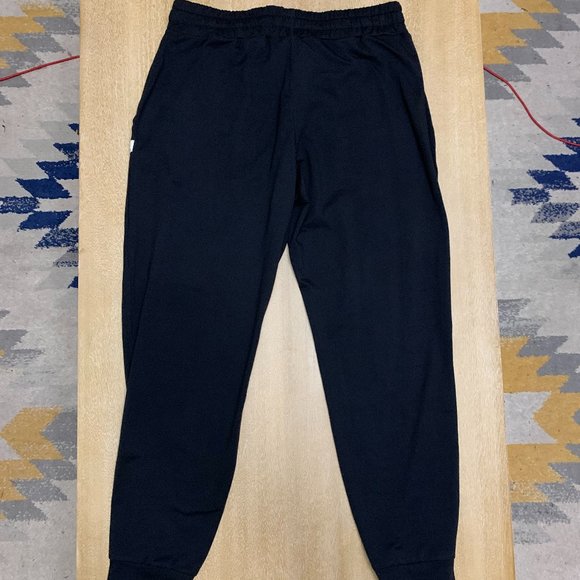 Vuori Performance Jogger - Picture 7 of 7